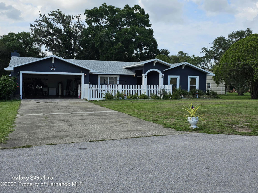 37331 HICKORY HILL LN, DADE CITY, FL 33525, photo 1 of 78