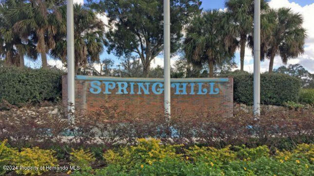 4335 SUTHERLAND ST, SPRING HILL, FL 34609, photo 3 of 8