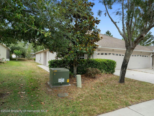 13043 MOONSTONE WAY, SPRING HILL, FL 34609, photo 2 of 37